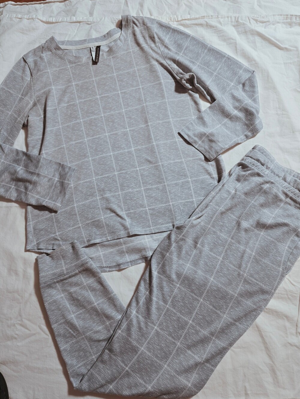 Jaclyn Intimates Women's Gray Windowpane Pajama Set Size Small